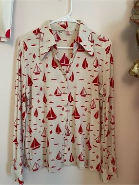 Vintage-Inspired Cream Button-Down Shirt with Red Sailboat Print